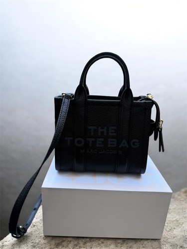 Authentic marc jacobs the - marc,