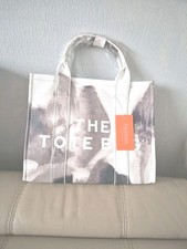 THE TOTE BAG Stylish Grey